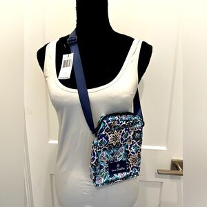 Vera Bradley Lighten Up RFID Mini Hipster NWT ❤️‍🔥FIRM PRICE❤️‍🔥